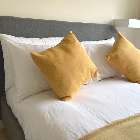 Willesborough Ashford Holiday Home Sleeps 6 Free Parking Wifi מראה חיצוני תמונה