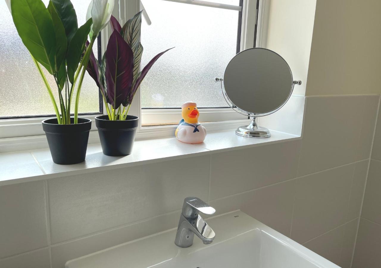 Willesborough Ashford Holiday Home Sleeps 6 Free Parking Wifi מראה חיצוני תמונה
