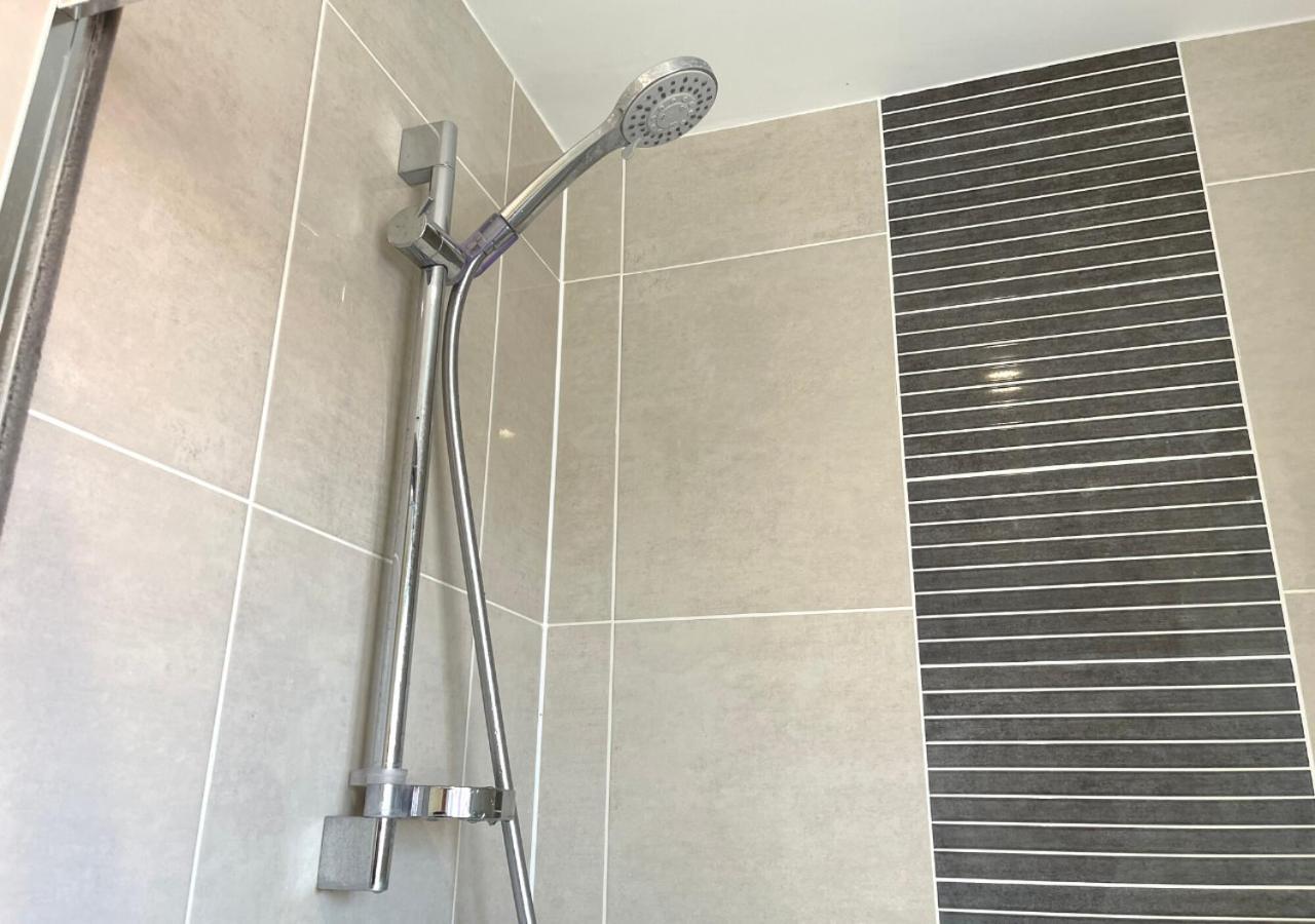 Willesborough Ashford Holiday Home Sleeps 6 Free Parking Wifi מראה חיצוני תמונה